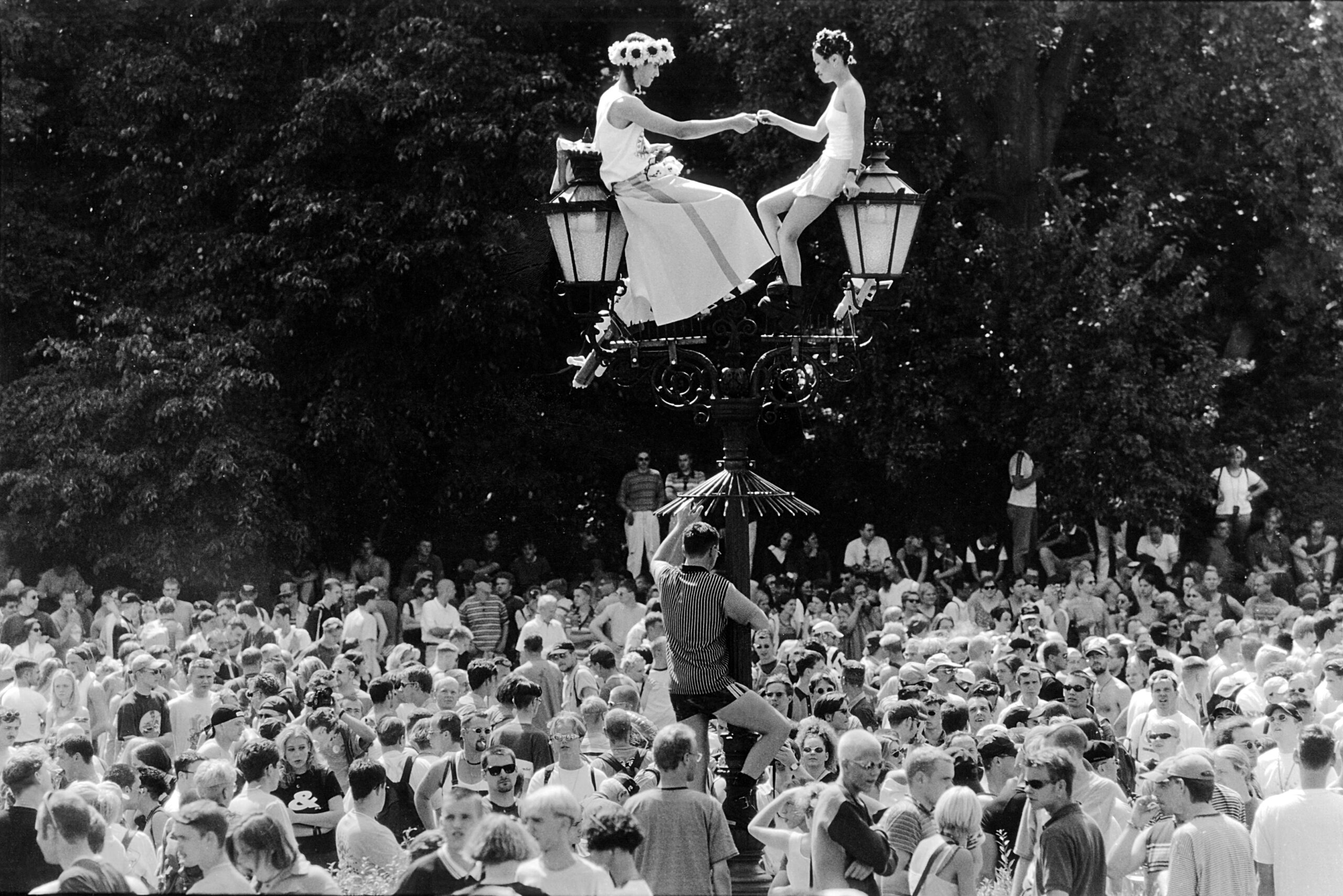 Raver bei der Loveparade Berlin 1996